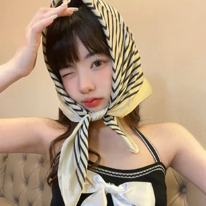 黑色电话